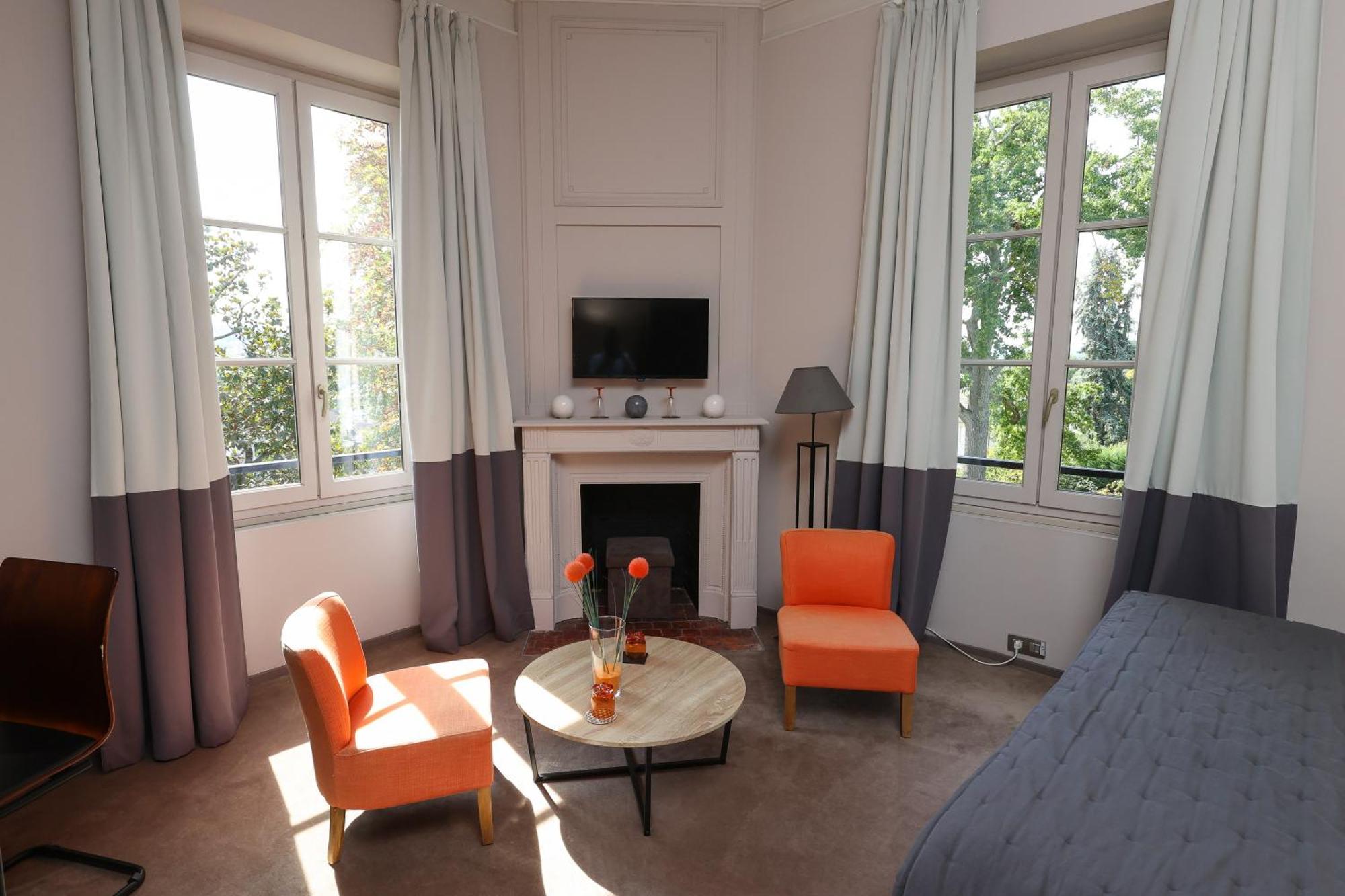 Hotel Chateau De Lacan Brive-la-Gaillarde Luaran gambar