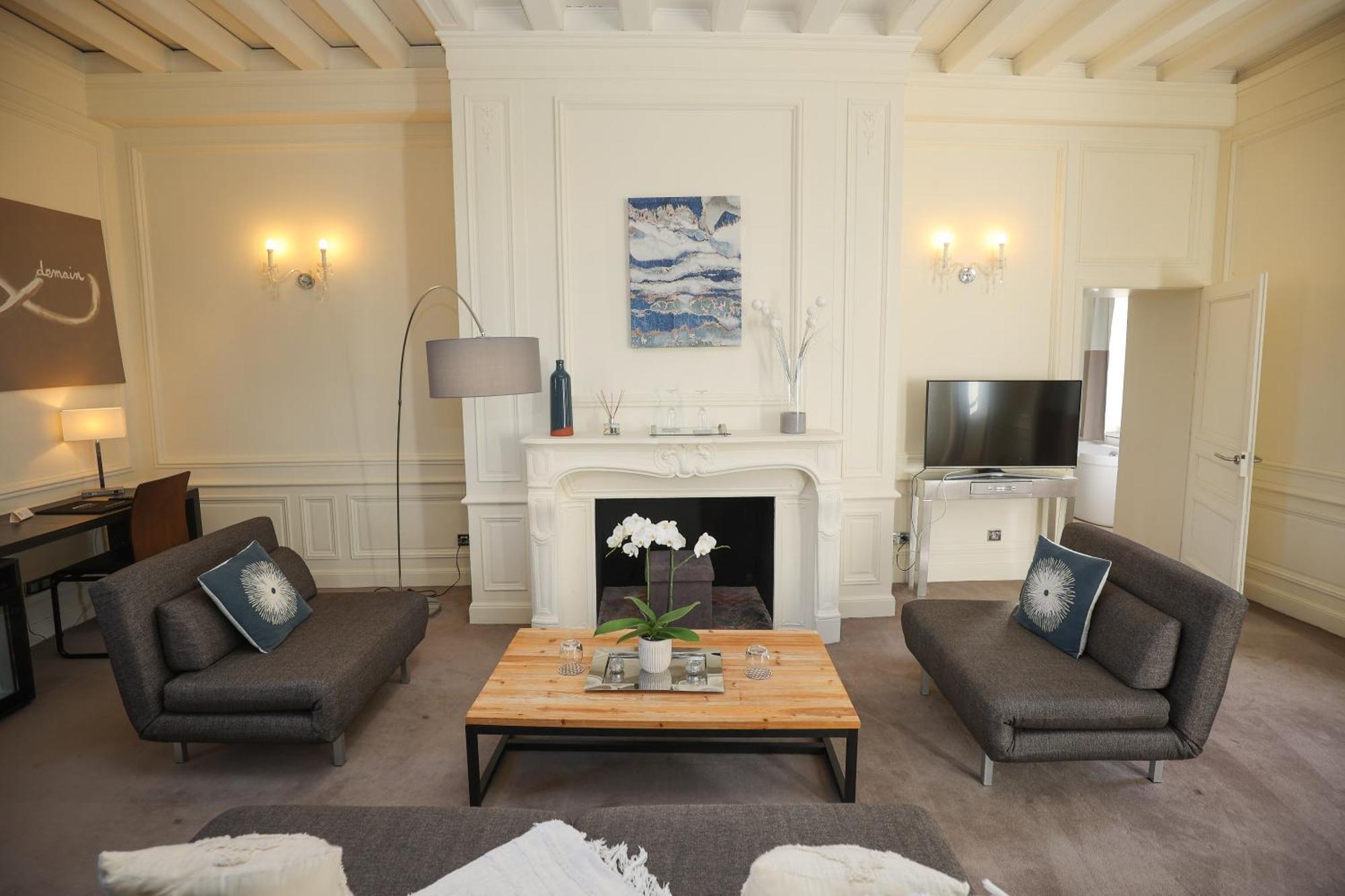 Hotel Chateau De Lacan Brive-la-Gaillarde Luaran gambar